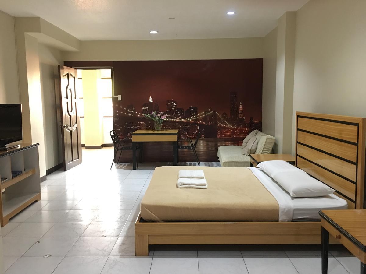 South Prince Residences And Inn Davao Stadt Exterior foto